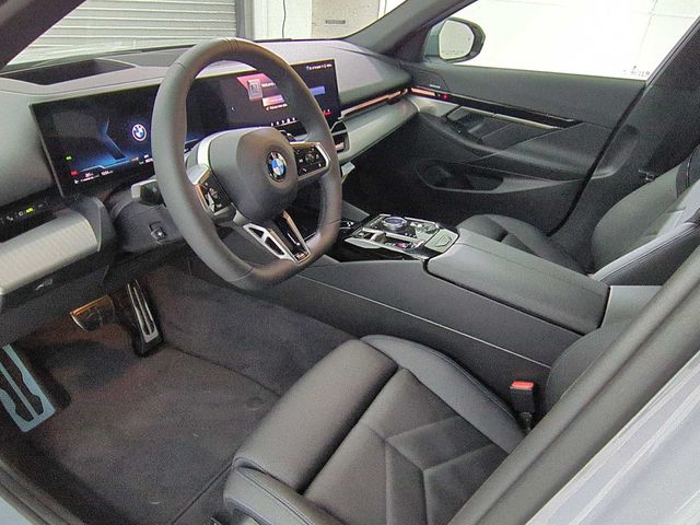 2024 BMW 5 Series 530i xDrive