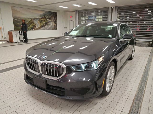 2024 BMW 5 Series 530i xDrive