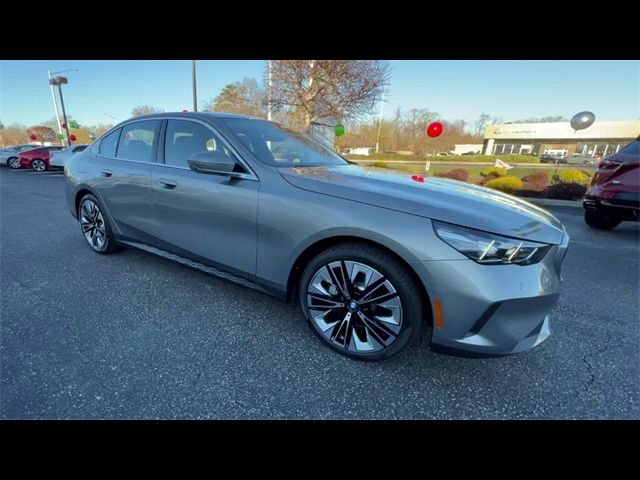 2024 BMW 5 Series 530i xDrive