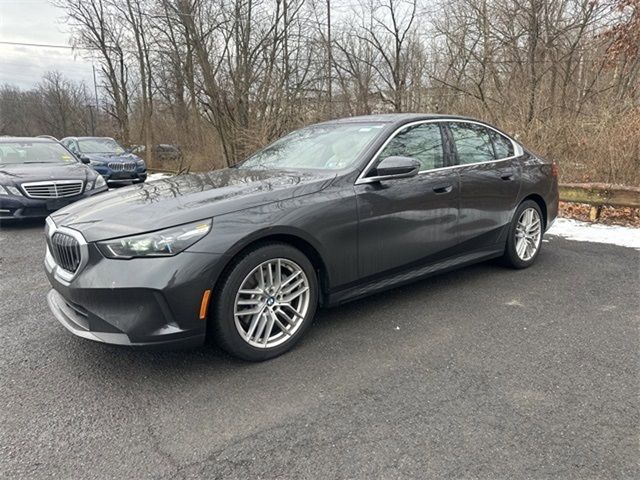 2024 BMW 5 Series 530i xDrive