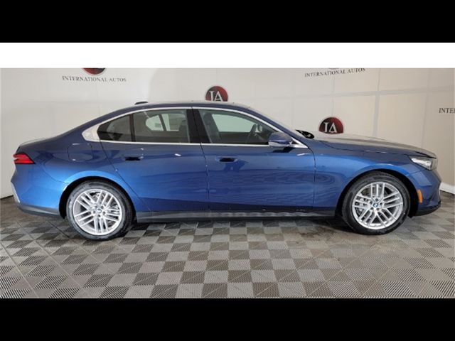 2024 BMW 5 Series 530i xDrive