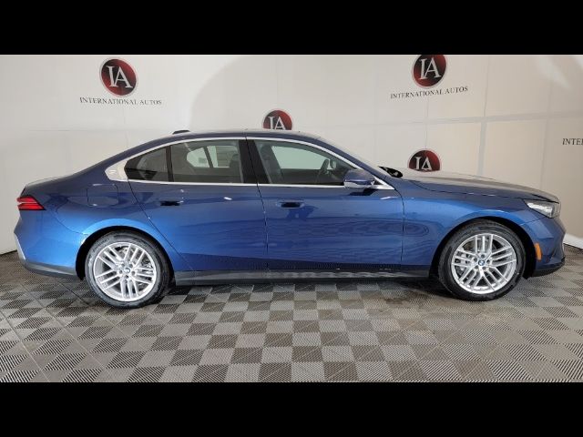 2024 BMW 5 Series 530i xDrive