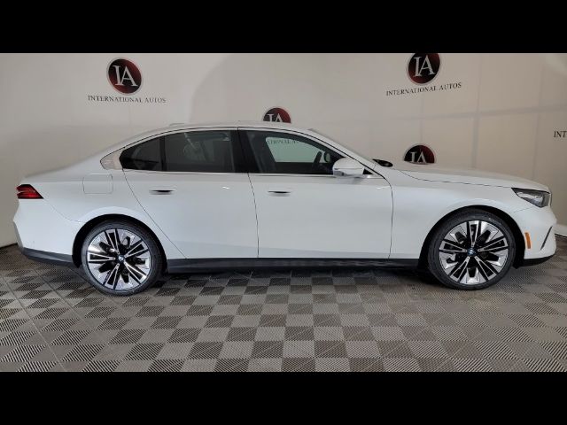 2024 BMW 5 Series 530i xDrive