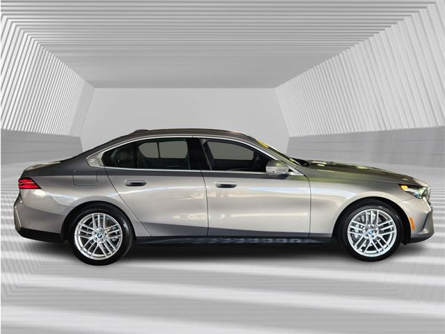 2024 BMW 5 Series 530i xDrive