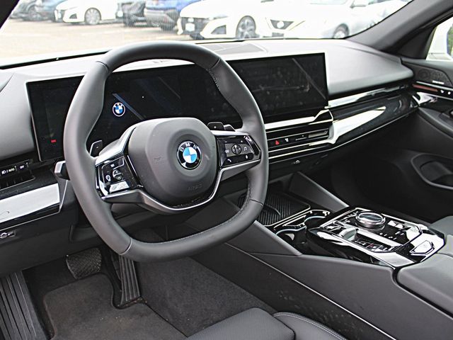 2024 BMW 5 Series 530i xDrive