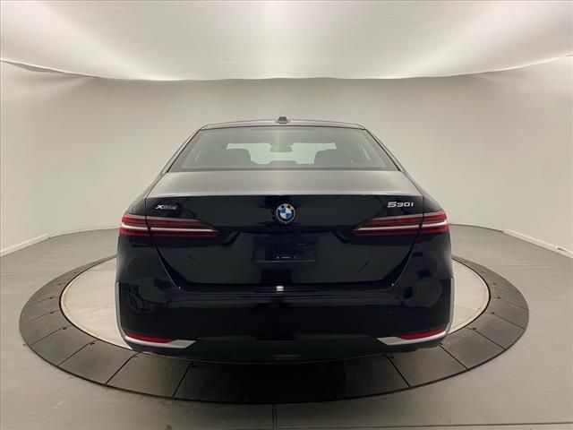 2024 BMW 5 Series 530i xDrive