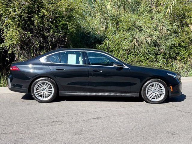 2024 BMW 5 Series 540i xDrive