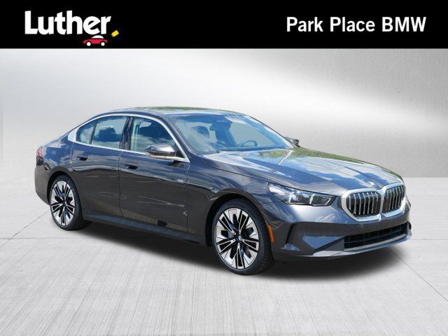 2024 BMW 5 Series 540i xDrive