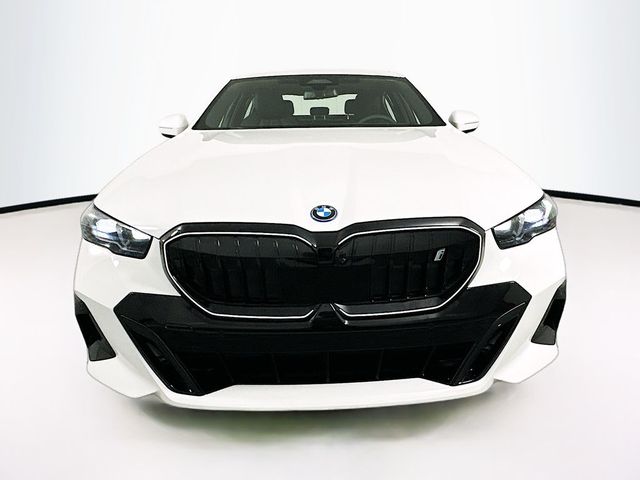 2024 BMW i5 eDrive40