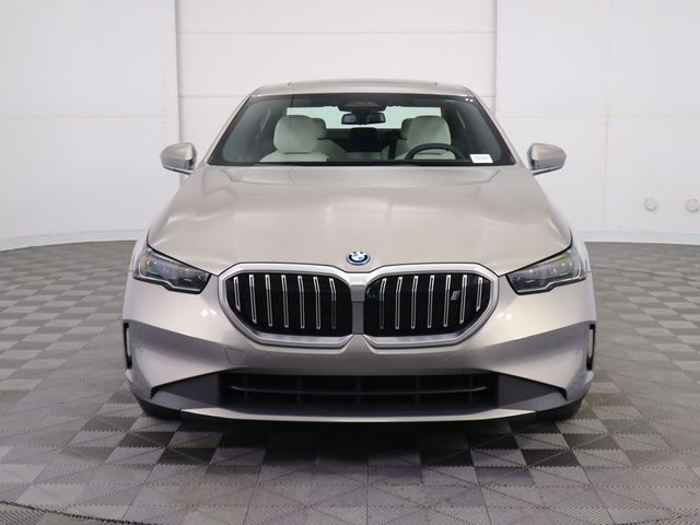 2024 BMW i5 eDrive40