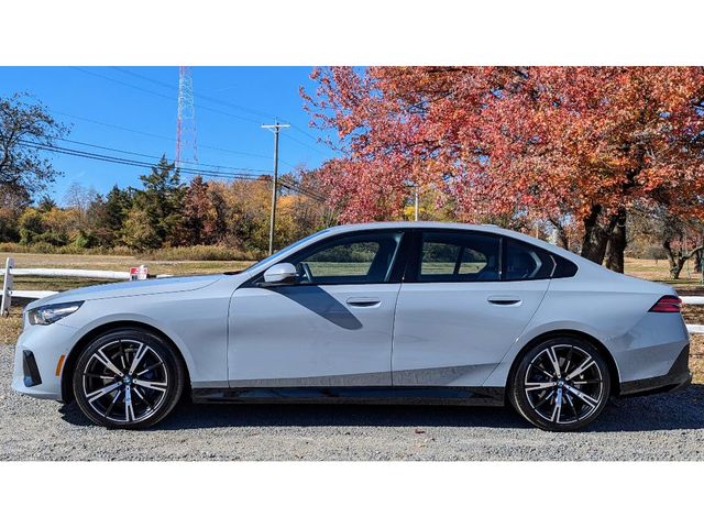 2024 BMW 5 Series 530i xDrive