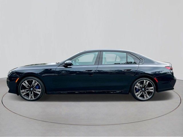 2024 BMW 7 Series 740i