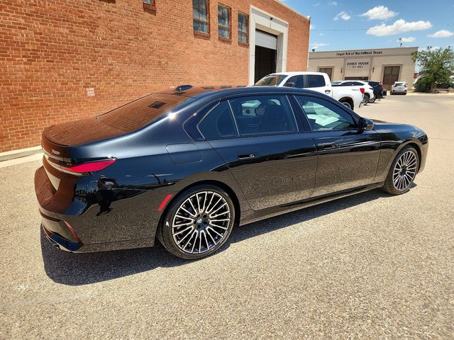 2024 BMW 7 Series 760i xDrive