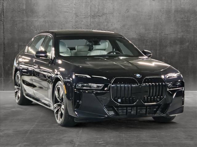 2024 BMW 7 Series 740i