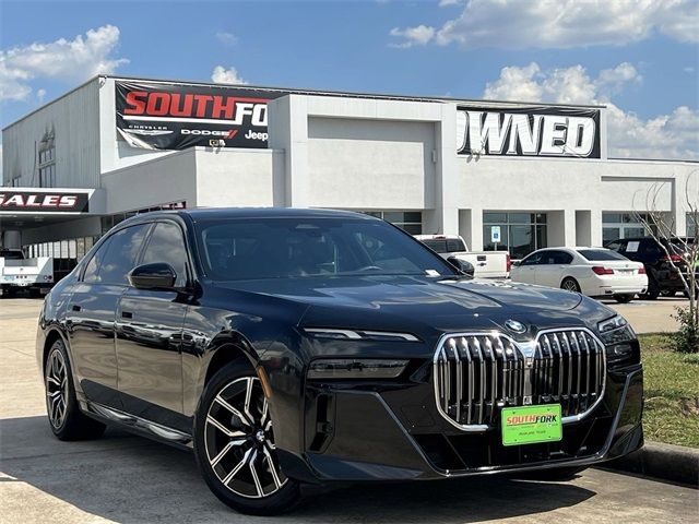 2024 BMW 7 Series 740i