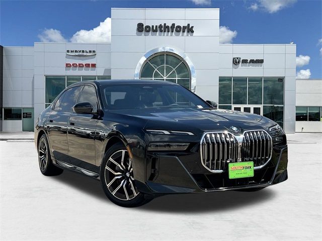 2024 BMW 7 Series 740i