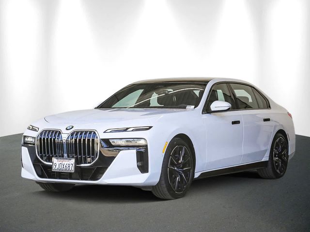 2024 BMW 7 Series 740i