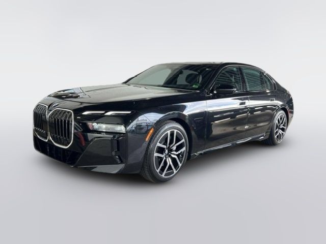 2024 BMW 7 Series 740i