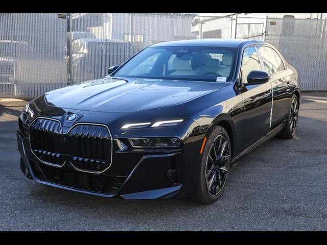 2024 BMW 7 Series 740i