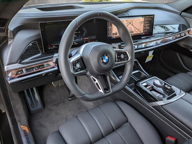 2024 BMW 7 Series 740i