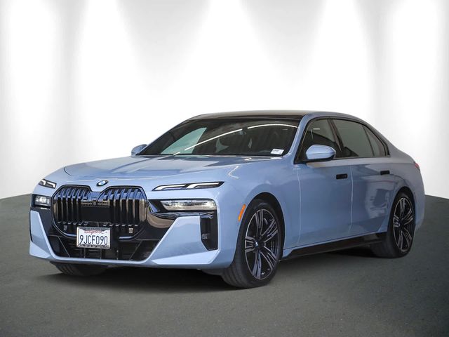 2024 BMW 7 Series 740i