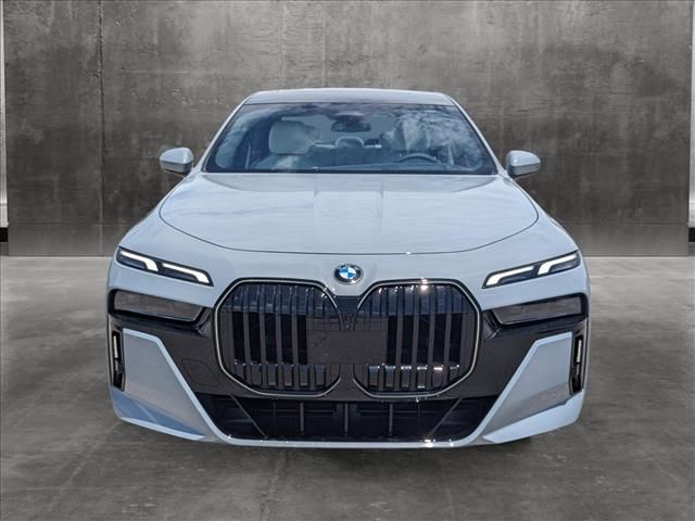 2024 BMW 7 Series 740i