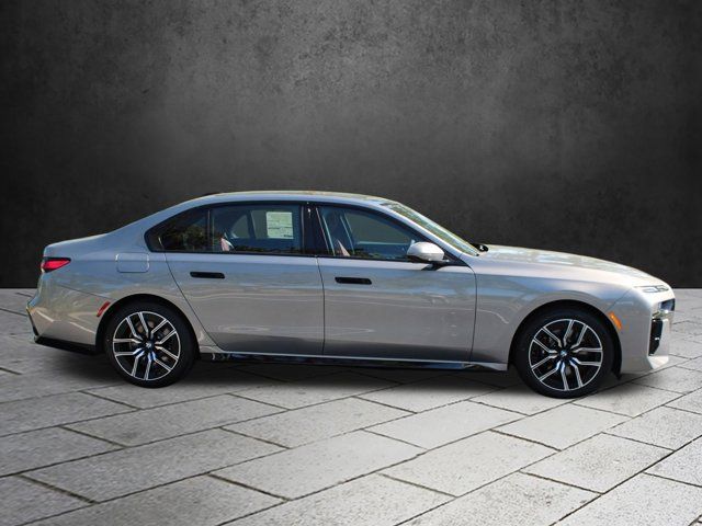 2024 BMW 7 Series 740i