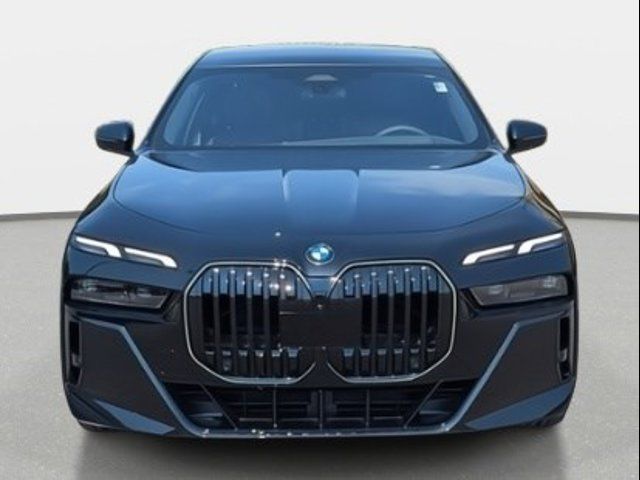 2024 BMW 7 Series 740i