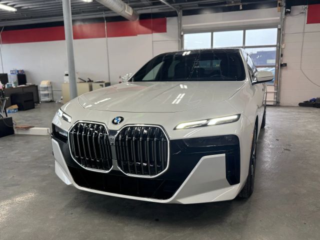 2024 BMW 7 Series 740i