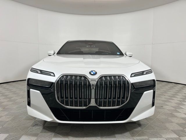 2024 BMW 7 Series 740i xDrive