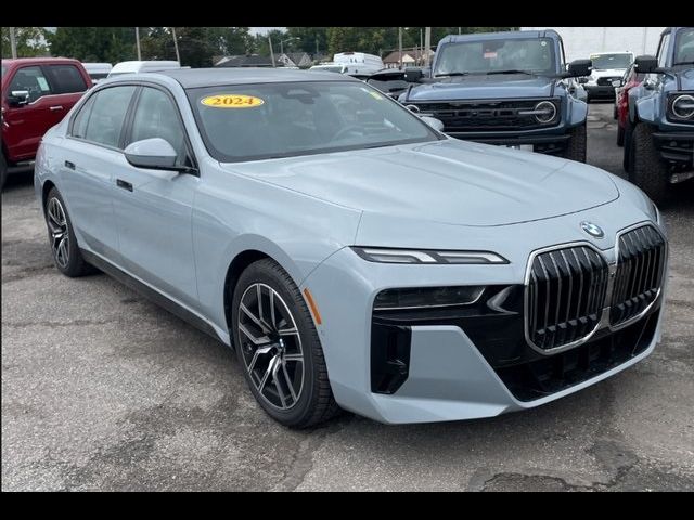 2024 BMW 7 Series 740i xDrive