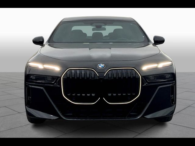 2024 BMW 7 Series 740i xDrive