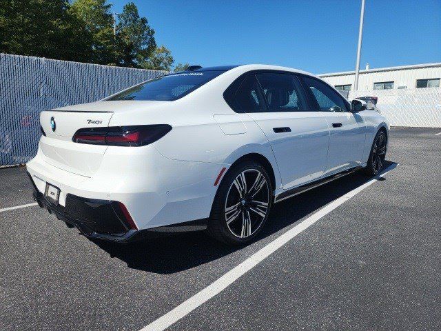 2024 BMW 7 Series 740i xDrive