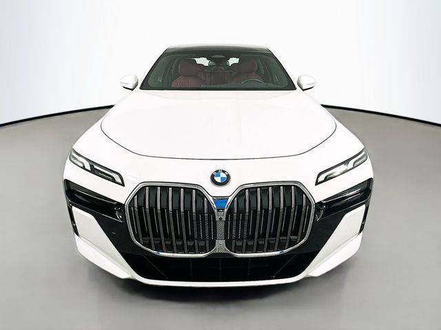 2024 BMW 7 Series 740i xDrive