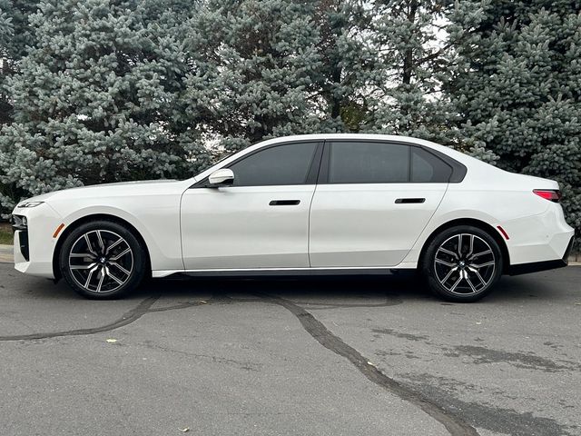 2024 BMW 7 Series 740i xDrive