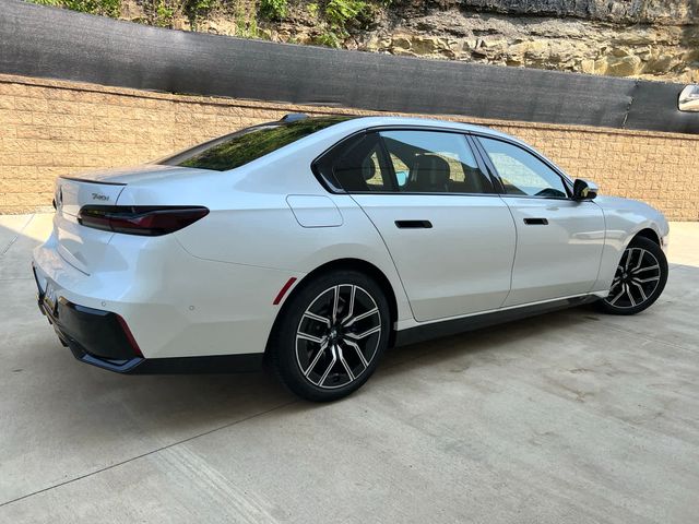 2024 BMW 7 Series 740i xDrive