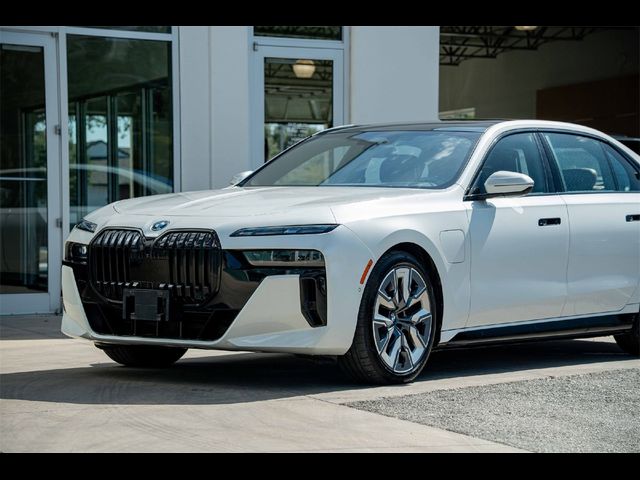 2024 BMW 7 Series 750e xDrive