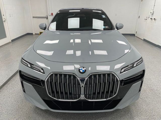 2024 BMW 7 Series 760i xDrive