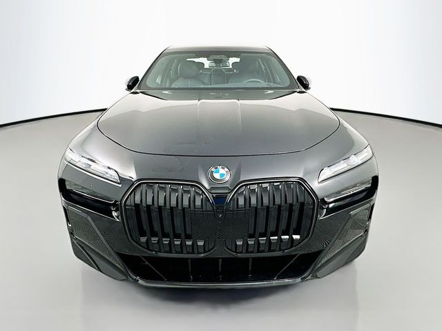 2024 BMW 7 Series 760i xDrive