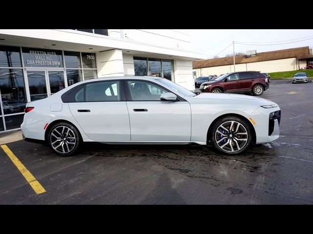 2024 BMW 7 Series 760i xDrive