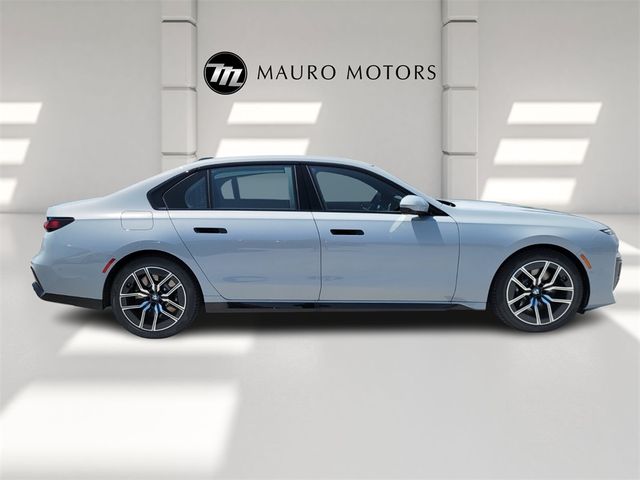 2024 BMW 7 Series 760i xDrive