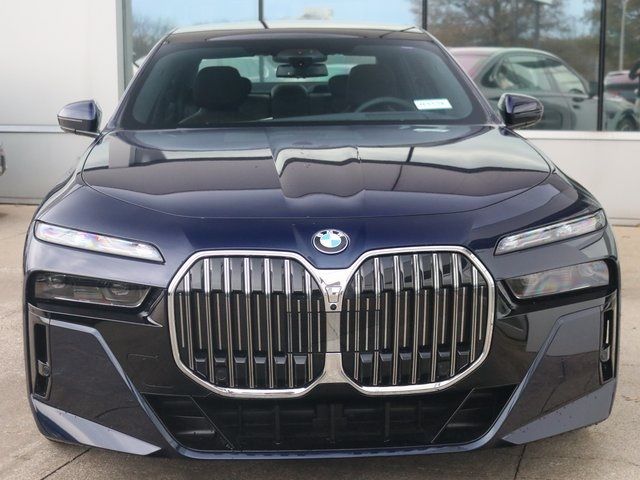 2024 BMW 7 Series 760i xDrive