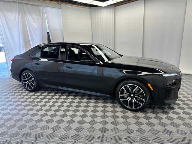 2024 BMW 7 Series 760i xDrive