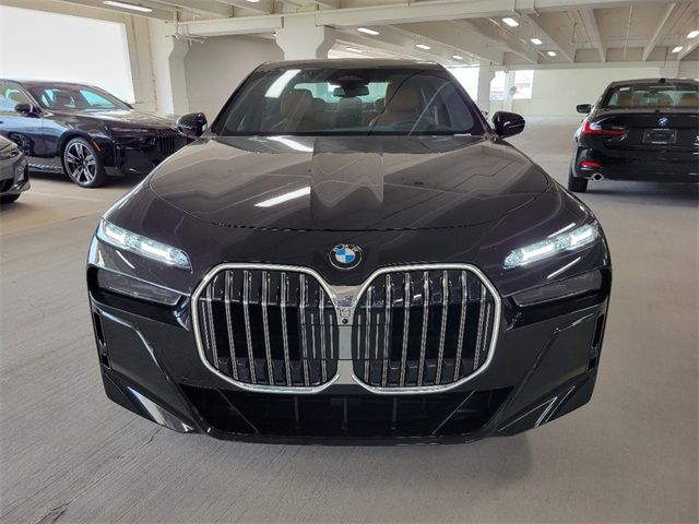 2024 BMW 7 Series 760i xDrive