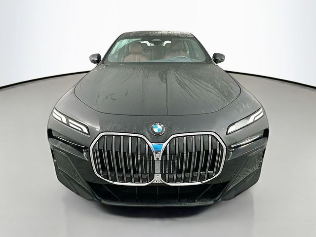 2024 BMW 7 Series 760i xDrive