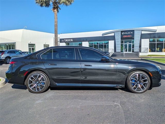 2024 BMW 7 Series 760i xDrive