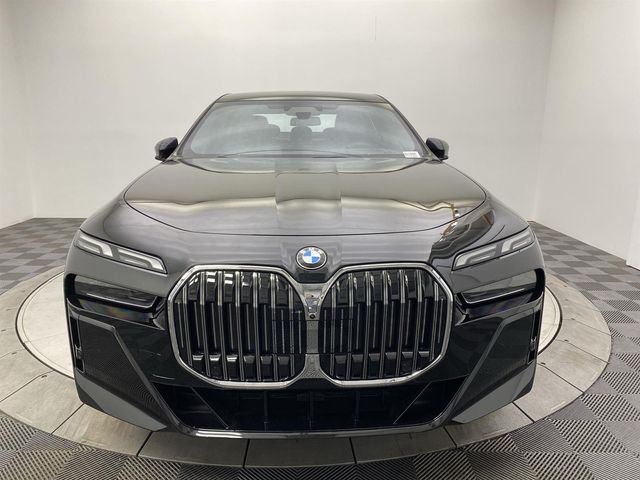 2024 BMW 7 Series 760i xDrive