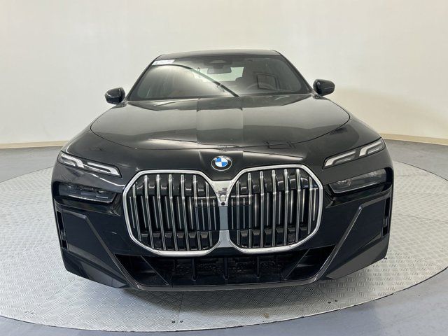 2024 BMW 7 Series 760i xDrive