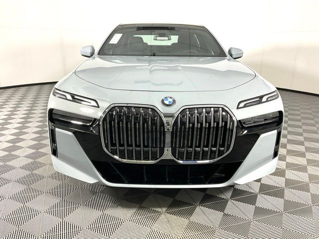 2024 BMW 7 Series 760i xDrive