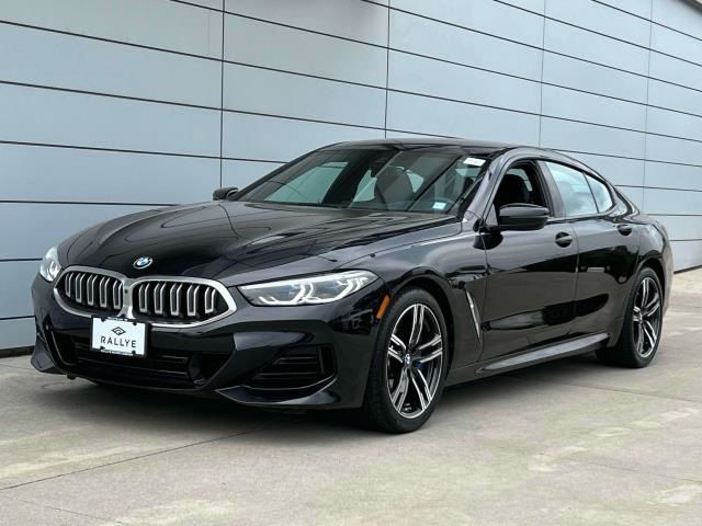 2024 BMW 8 Series 840i